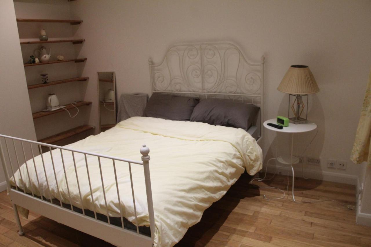 Beautiful Double Bedroom Edgware Extérieur photo